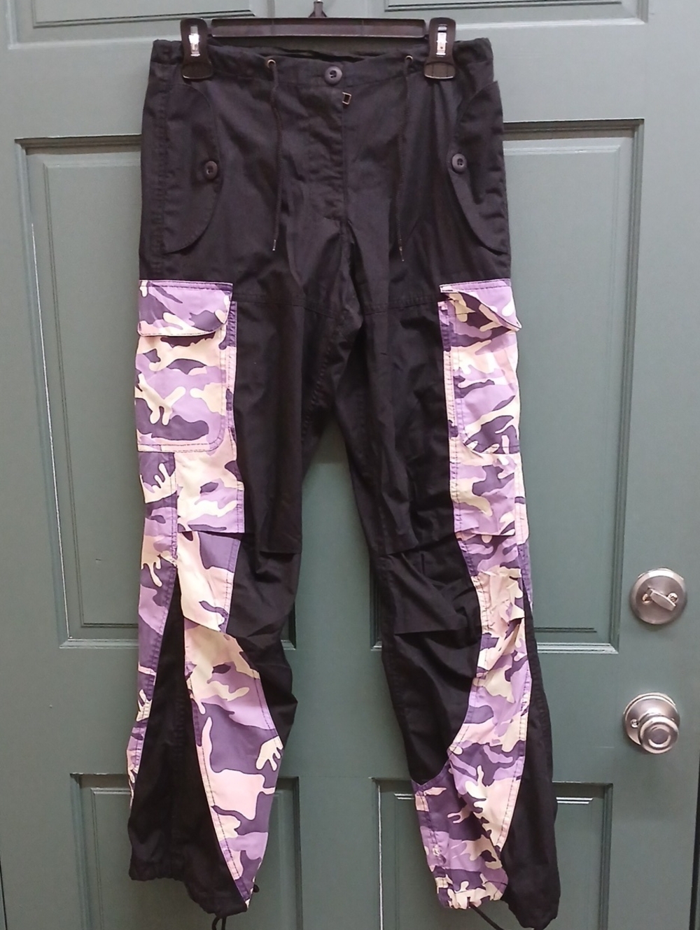 UFO Vintage Y2K Women's Black Cargo Joggers with Purple Camo Panels Extra Small